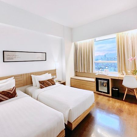 Готель Grand Zuri Malioboro Джок'якарта Екстер'єр фото
